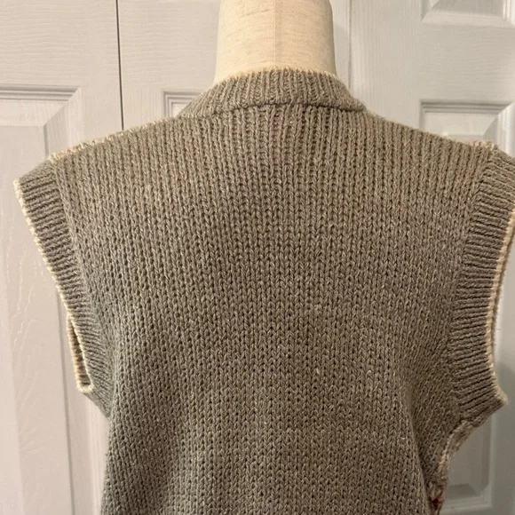 Vintage Margules embroidered sweater vest from the 1980s or 1990s Sz M - Picture 7 of 8